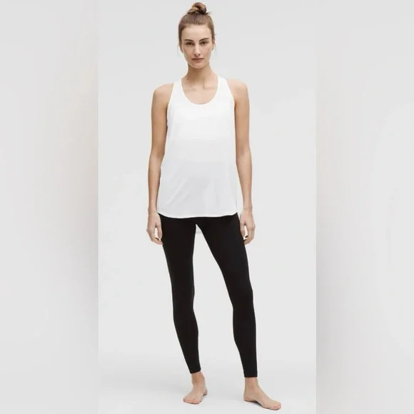 Lululemon NWT Essential Tank Top Pleated in White Size 14 - Picture 4 of 10